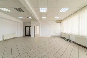 Inchiriere Spatiu Comercial - Locație excelentă - Bld. Republicii 4, Pitesti! - imagine 11
