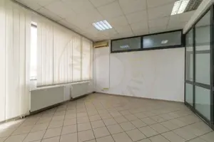 Inchiriere Spatiu Comercial - Locație excelentă - Bld. Republicii 4, Pitesti! - imagine 12