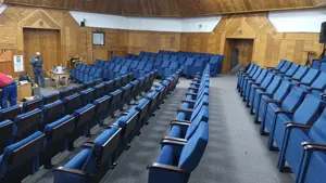 angajam Tapiteri sau Muncitori Necalificati - imagine 3