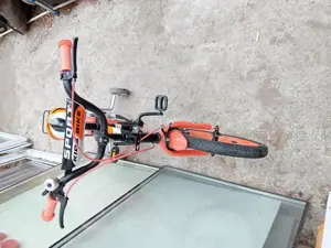 Bicicleta ptr.copii de 4-8 ani , cu roti de 16 inci si roti ajutatoare - imagine 4