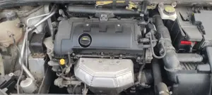 Peugeot 308 - imagine 10