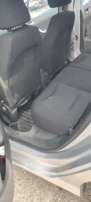 Peugeot 308 - imagine 9