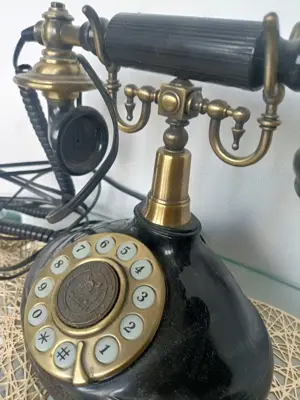 Telefon de colecție  - imagine 3