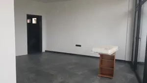 Dau spre inchiriere  spatii comerciale zona garii Oradea , Str Stefan cel Mare nr 8