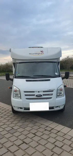 Vand autorulota Ford