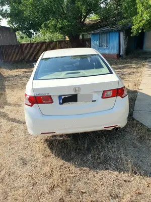 Honda Accord 2.0 I-VTEC, 156 CP, ELEGANCE, unic proprietar in Romania - imagine 8