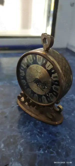 Ceas de masa , mecanic ,  Swiza - imagine 4
