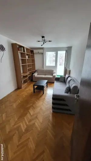 apartamanent 3 camere decomandat titan