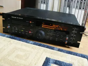 DAT Profesional Tascam da 30 mk2 - imagine 4