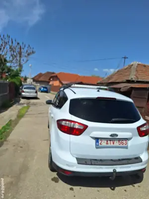 FORD C-MAX AN 2011 MANUALA CARBURANT DIESEL  - imagine 5