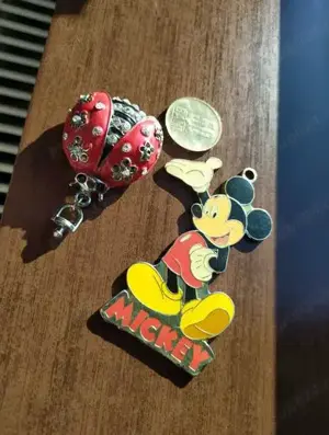 Breloc cheie Buburuza sau Mickey