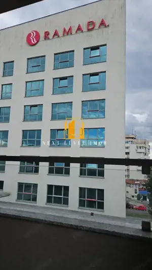 Două camere condiții de  lux - in spate la  Ramada - imagine 8
