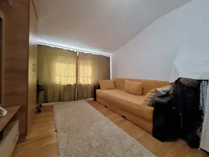 Apartament spatios 2 camere, decomandat, 42 mp, Girocului