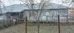 Vând casă la țară - imagine 8