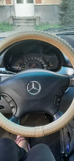 Vid mercedes-benz pentru persoana hadicap - imagine 6