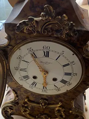 Ceas tip Semineu Hour Lavigne a Paris bronz si lemn - imagine 3