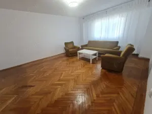 2 camere Bd.Independentei , sup 69 mp