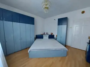 Vila de vanzare, 12 camere, zona Nord, Bacau - imagine 15