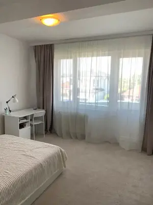 Vila de vanzare, 12 camere, zona Nord, Bacau - imagine 16