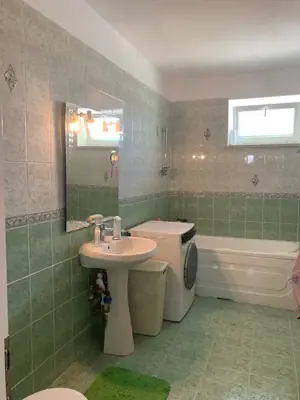 Vila de vanzare, 12 camere, zona Nord, Bacau - imagine 17