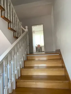 Vila de vanzare, 12 camere, zona Nord, Bacau - imagine 11