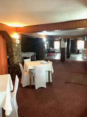 Restaurant pensiune de vanzare, loc. Margineni jud. Bacau - imagine 9