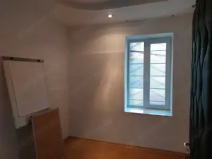 Birou zona linistita - imagine 2