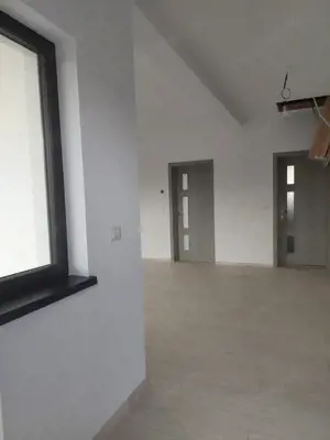 Casa noua in Hemeius - imagine 12