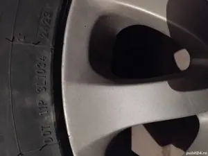 De vanzare - imagine 3