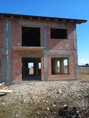 Casa tip duplex 120 mp Izvor