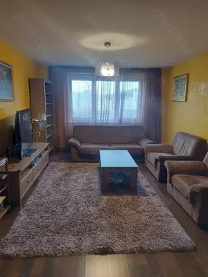 Apartament cu trei camere zona Crișan