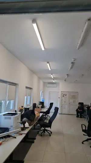 Angajez  electricieni  - imagine 2