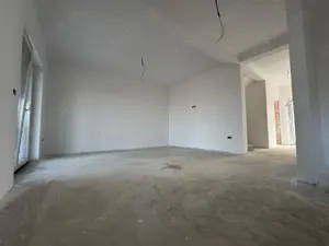 Suprafate mari.Teren de casa individuala.5 camere! - imagine 4