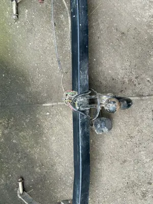 Vând cui remorcă Logan - imagine 2