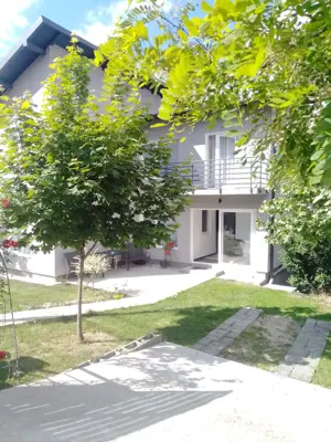 Proprietar vând casă zona Pitești -Arena