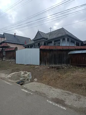 Casa și teren intravilan in Valea Arini