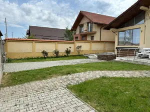 Casa de vanzare zona targul saptamanal - imagine 5