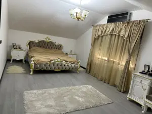 Casa de vanzare zona targul saptamanal - imagine 16