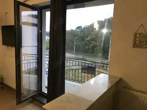 Garsoniera vedere spre Padurea Rosu,  Chiajna aproape Militari Residence, cu loc de parcare privat - imagine 2