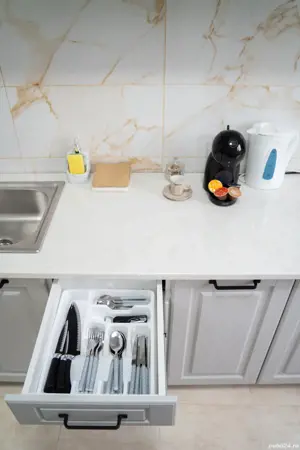 Ultracentral, in regim Hotelier,  2 camere, vis a vi de McDonalds, deasupra farmaciei Dr Max - imagine 7