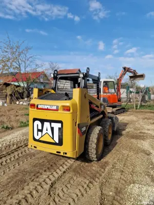 Inchiriez mini încărcător(bobcat) prestari servicii si cu excavator