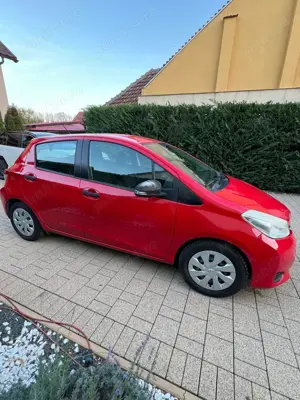 Toyota Yaris  - imagine 2 Toyota Yaris  - imagine 2