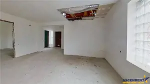 Tur 3D! Casa ergonomica,doua gradini,acces facil,oportunitate accente,Sacele,Brasov. - imagine 9