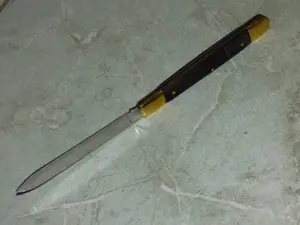 Briceag traditional maghiar nou Szalonnázó plásele nuc negru mester Belencsák István