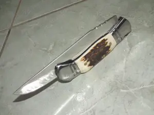 Briceag maghiar hand made unicat cu plásele din corn Pap Mihály