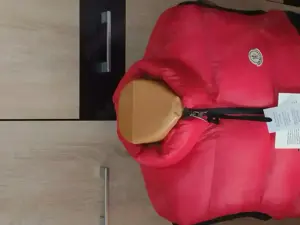 Vesta Moncler groasa rosu cu alb marimea M noua - imagine 2