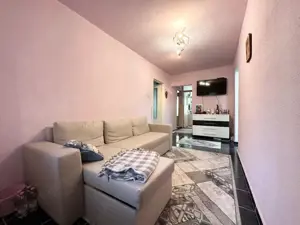 Apartament 4 camere, 70mp utili, Boxa 16mp, parter - Aradului