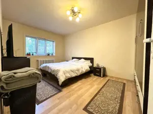 Apartament 4 camere, 70mp utili, Boxa 16mp, parter - Aradului