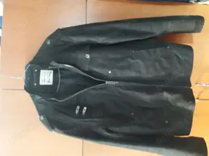 Geaca 100% piele naturala firma C&A angelo litrico 120 lei marime L XL