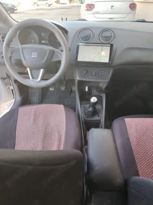 vand Seat Ibiza 2010-benzina 1,2 - imagine 8 vand Seat Ibiza 2010-benzina 1,2 - imagine 8